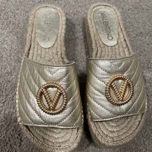 Valentino size 37 Sandal